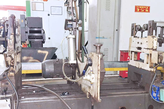 final inspection station for flexo anilox roller OEM manufacturing orders